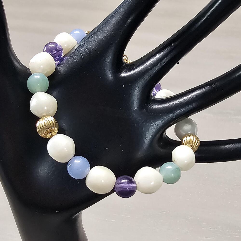 1986 Avon Impressionistic Pastels Bracelet Gold Tone w/ Faux Pearls & Beads